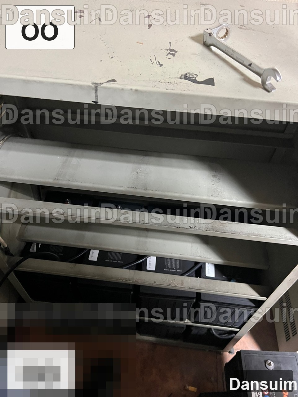 OO 현장 산업용 배터리 교체 전